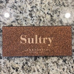 Anastasia Sultry eyeshadow Palette
